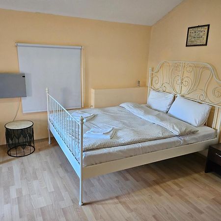 Vitoshka Biggest Apartment Sofia Eksteriør billede